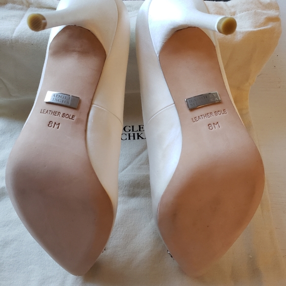 Badgley Mischka Doris II Pump - Picture 6 of 8